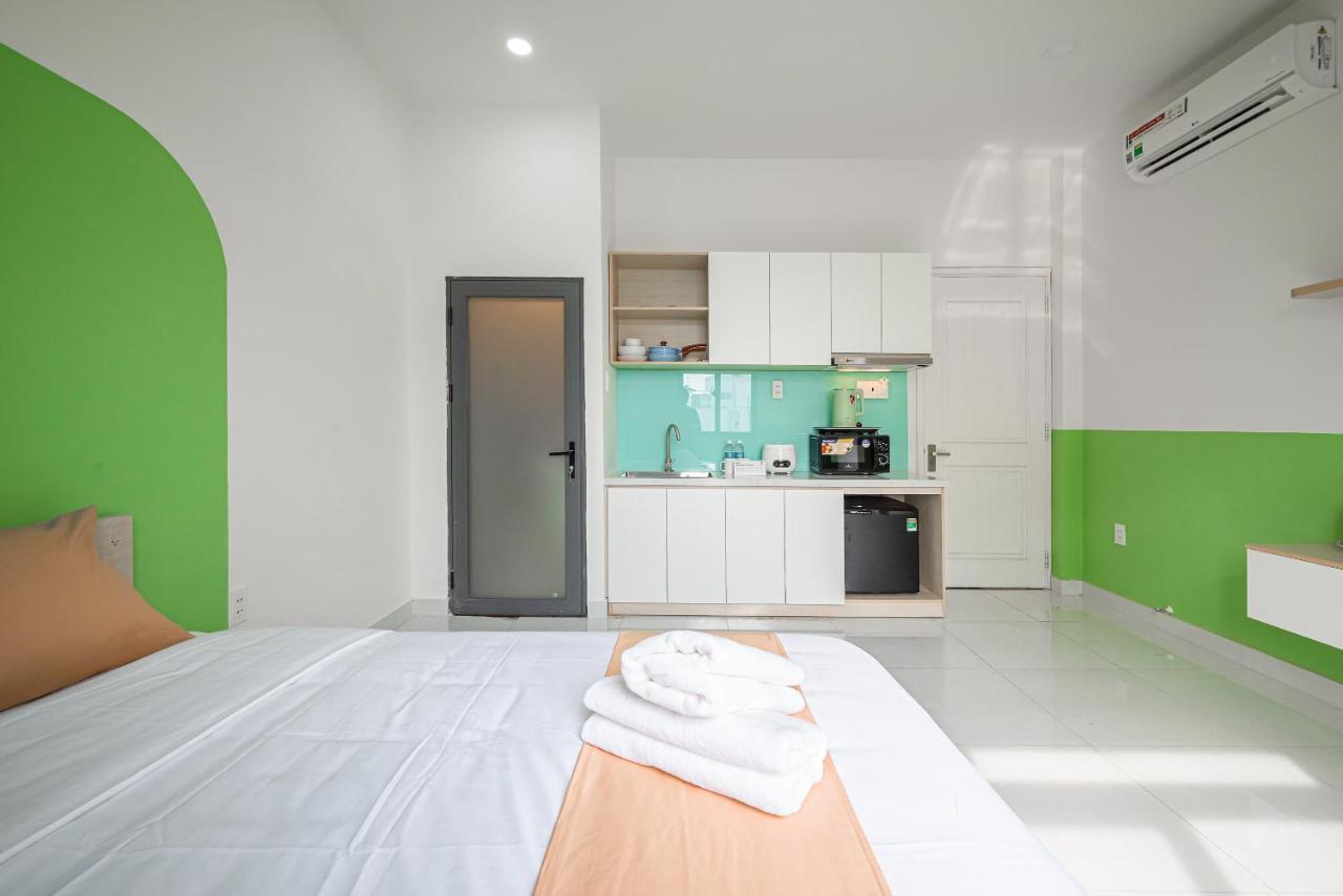Cozrum Homes - Coraline House 호치민 외부 사진