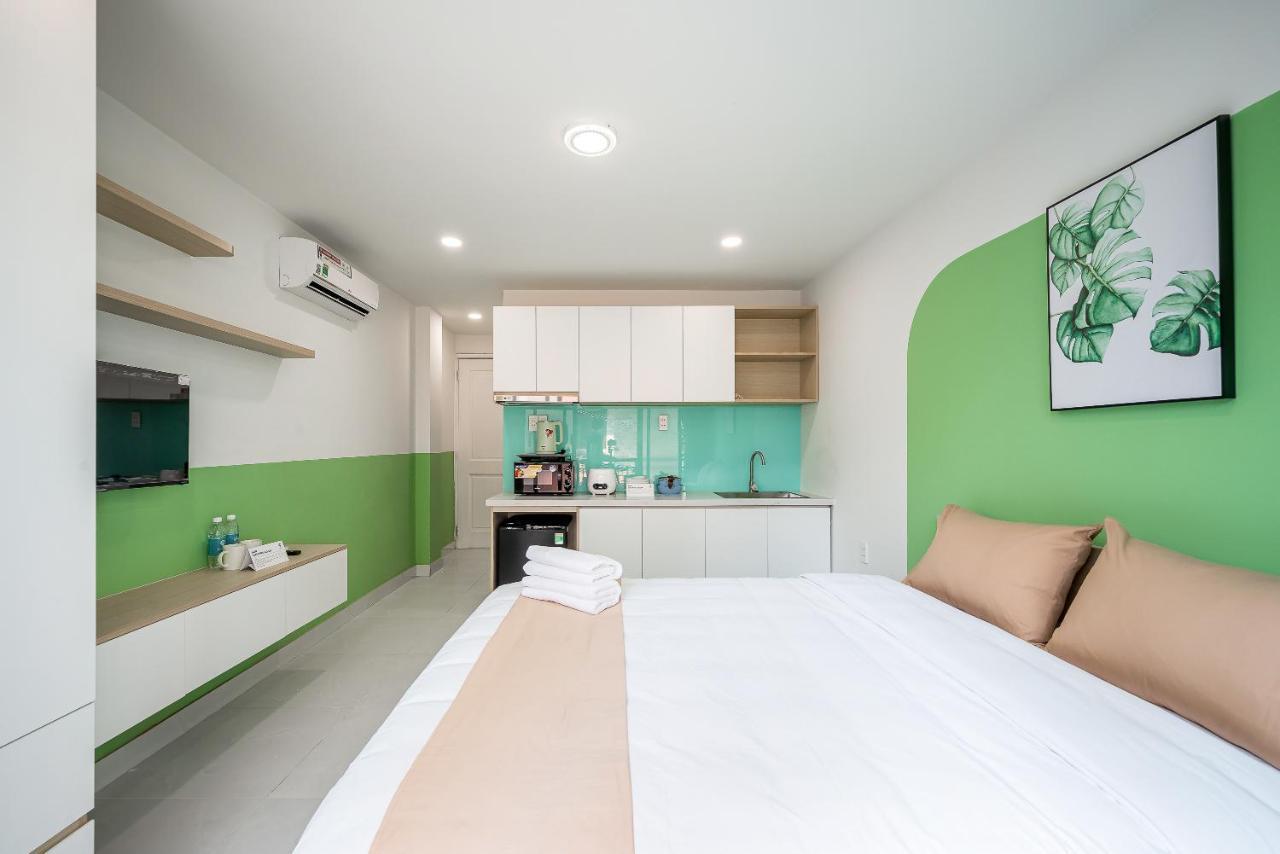 Cozrum Homes - Coraline House 호치민 외부 사진