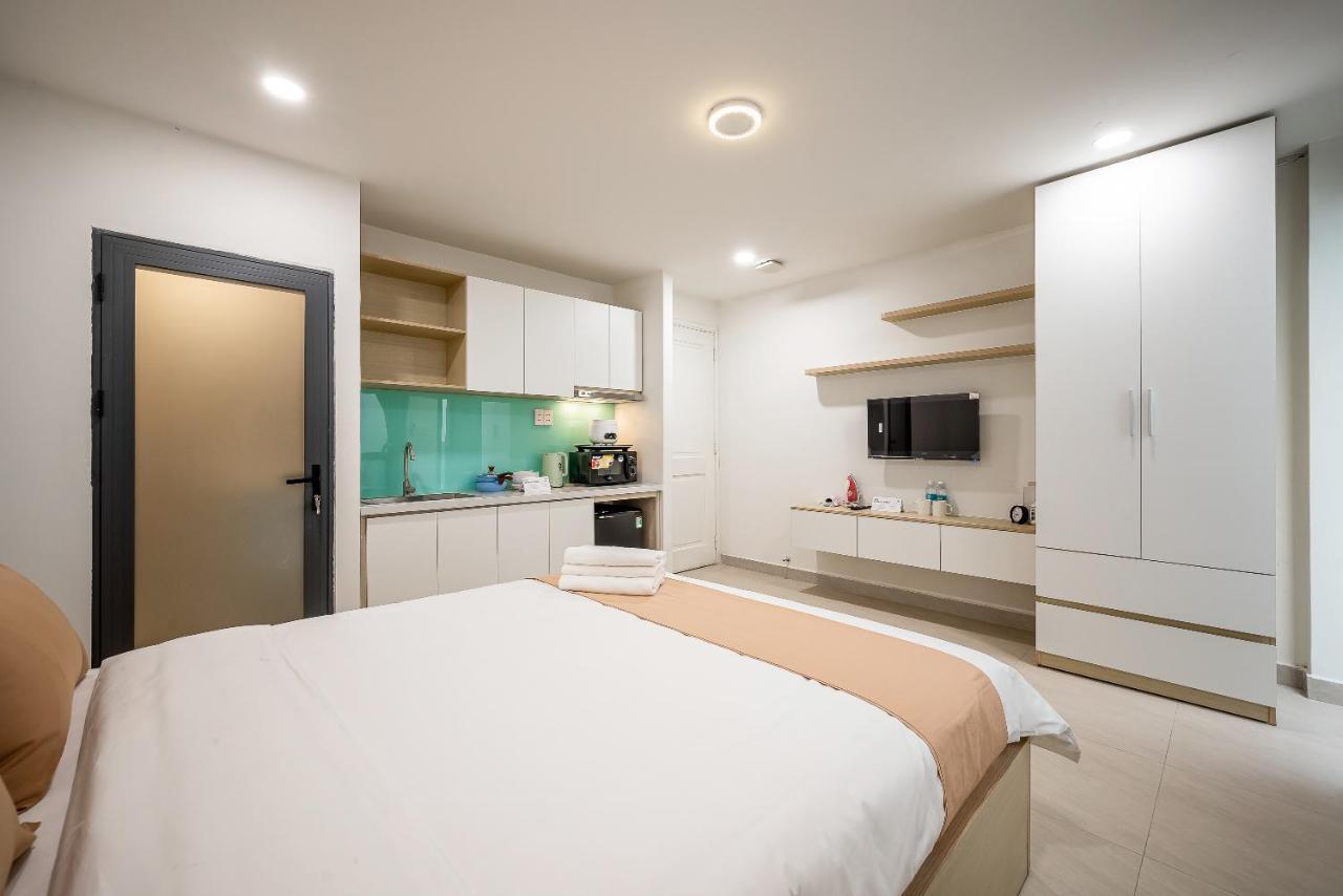 Cozrum Homes - Coraline House 호치민 외부 사진
